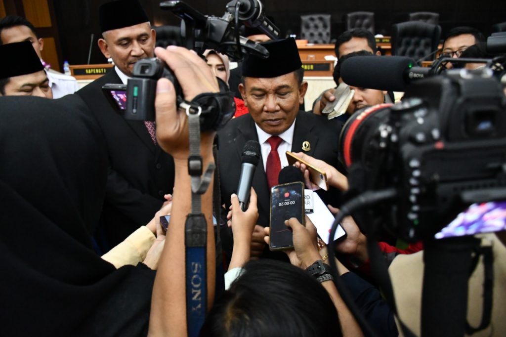 Taufik Hidayat (Fraksi Gerindra Persatuan) Resmi Menjabat Ketua DPRD